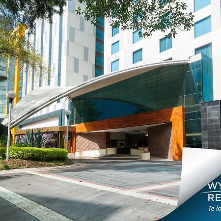โรงแรมคราวน์ พลาซา เด เม็กซิโก เม็กซิโกซิตี้ ภายนอก รูปภาพ Wyndham Rewards