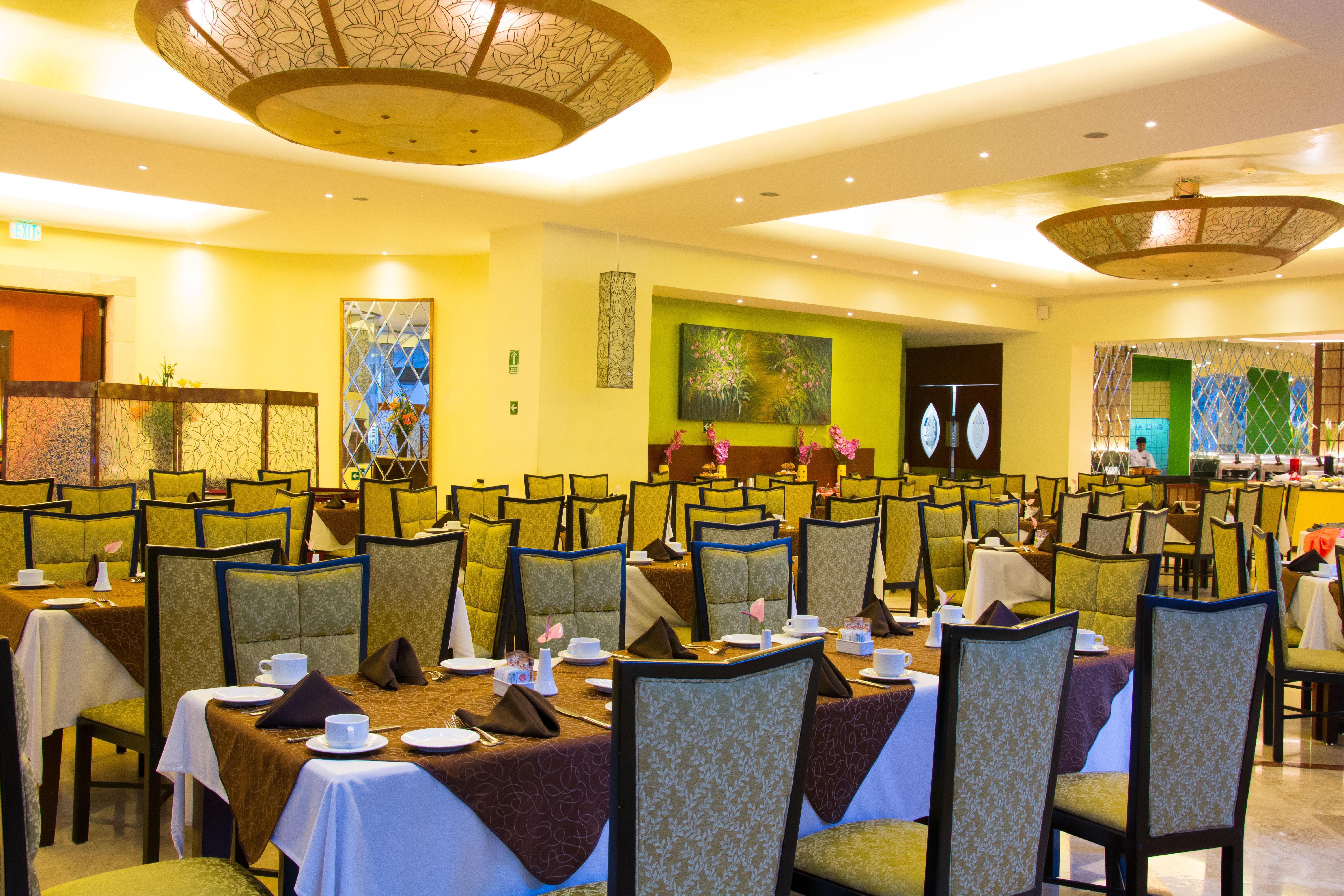 โรงแรมคราวน์ พลาซา เด เม็กซิโก เม็กซิโกซิตี้ ภายนอก รูปภาพ The restaurant