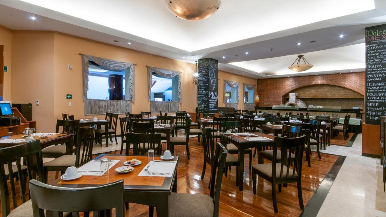 โรงแรมคราวน์ พลาซา เด เม็กซิโก เม็กซิโกซิตี้ ภายนอก รูปภาพ The restaurant